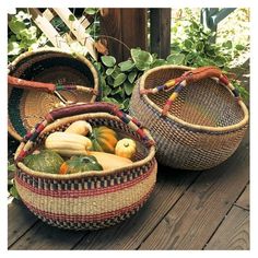 African Market Basket. Washable, Collapsible. Use it a s a market shopper , storage or decorative. Farmers Table, Grocery Basket, Beach Basket, Bolga Basket, Traditional Market, Toy Storage Baskets, Market Basket, Fruit Storage, Basket Tote