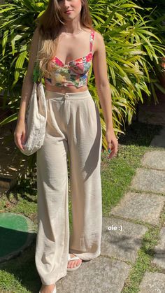 Date Outfit Ideas Casual Summer, Bali Clothes Outfits, Goa Fits, Goa Outfits Women, Vietnam Fits, Bali Outfit, College Wardrobe, Celana Fashion