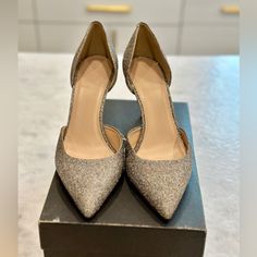 Nwt Stunning Sparkly Pumps Size 10 3 1/8" Heel Leather Lining Made In Italy Original Box & Bag Included Nwt Can Be Worn Formally Or To Dress Up Jeans! Sparkly Pumps, Dress Up Jeans, Box Bag, Shoes Women Heels, Original Box, J Crew, Shoes Heels, In Italy, Dress Up