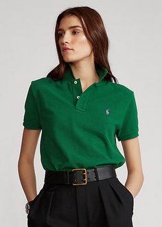 Polo Outfit Women's, Green Shirt Outfits, Outfits Con Camisa, Polo Shirt Girl, Kaos Polo