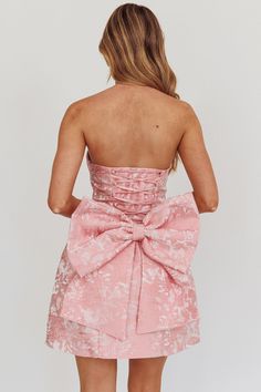 Melty Kisses Bow Mini Dress Pink by Selfie Leslie Bow Homecoming Dress, Pink Formal Dresses Short, Conformation Dresses, Prom Short Dresses, Pink Dress With Bow, Sweet Sixteen Dress, Pink Hoco Dress, Back Detail Dress, Spring Cocktail Dress