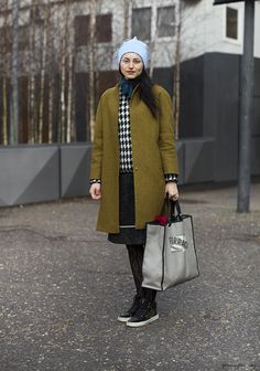 Ursula wearing her new hat on Garance Dore website. Sock Hat, Things Get Better, Olive Coat, Outfit Suggestions, Chill Fashion, Skirt Coat, Ferragamo Bag, Garance Dore, Pretty Hats