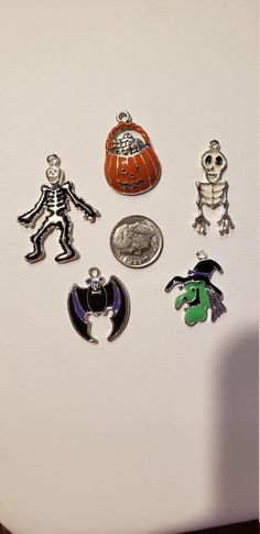 Enamel Halloween Charm Mix 5pc Vintage Sterling Halloween Charms, Cheap Halloween Charm Jewelry, Vintage Sterling Halloween Charms Rare, What Causes Warts, Full Skeleton, Types Of Warts, Warts On Hands, Warts On Face, Pumpkin Jack O Lantern