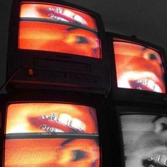 Rave Aesthetic, Nam June Paik, New Retro Wave, Aesthetic Grunge, Grunge Aesthetic, Photography Inspo, 그림 그리��기