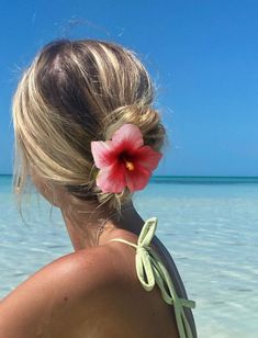 Stunning Hairstyles, Trendy Beach, Pool Hairstyles, Effortless Hairstyles, Favorite Hairstyles, Summer Dream, Summer Photos, Summer Pictures