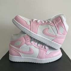 Nike Air Jordan 1 Pink Custom-oicustom Jordan 1 Pink, Kotak Bento, Custom Air Jordan 1, Sneakers Air Jordan, Pink Jordans, Mid Sneakers