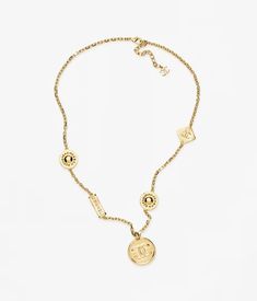 Chanel Gold Necklace, Golden Fashion, Airport Style, Metal Necklaces, Gold Fashion