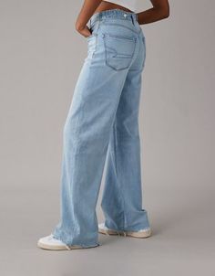 A high rise & wide leg for a cool, slouchy fit. Jeans For Tall Women, Big Pants, Outfits To Buy, Cute Lazy Outfits, Cute Pants, Dream Outfits, Lazy Outfits, Cute Everyday Outfits, School Fits