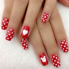 Valentine Day Nails When looking for inspiration, especially for Valentine's Day, you need to concentrate on the common vday theme. Your typical red, white and black is always a solid choice but other abstract colors can be great too. Valentine Day Nails Violet Pastel, Nail Art Disney, Matte Nails Design, Red Nail Designs