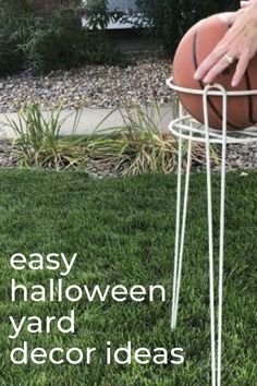 an easy halloween yard decoration idea with a basketball on it and the words easy halloween yard decor ideas