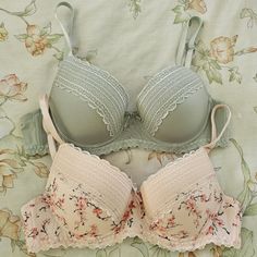 Lightly Padded At Base Of Cup For A Little Lift~ These Have Only Been Tried On, Never Worn. Idk Why I Thought They Were Cute Enough That I Would Suddenly Become An Underwire Girlie They've Sat In The Back Of My Drawer For Too Long!! Bras Cute, Underwire Bras, Pink Lace Bra, Floral Bra, Cute Bras, Suit Shop, Pink Beige, Laura Ashley, Too Long