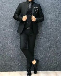 Mens Beach Wedding Suits, Wedding Suits Men Black, Beach Wedding Suits, Black Tuxedo Suit, Wedding Suit Styles, All Black Suit, Suits Groom, Gentlemen Style, Prom Suits For Men