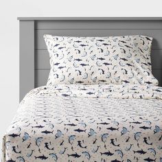 Queen Shark Microfiber Kids' Sheet Set - Pillowfort™ : Target Stone Bedroom Ideas, Shark Theme Room, Shark Bedroom, Shark Room, Shark Stuff