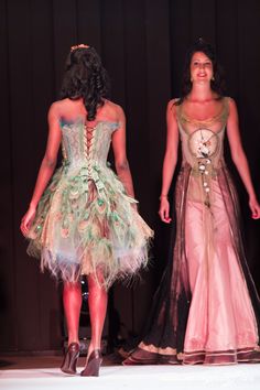 La vie rêvée des robes de Sylvie Facon Fairytale Gown, Artsy Outfit, Fairytale Fashion, Haute Couture Dresses, Dress Forms, Fairy Fashion, Fairytale Dress, Gorgeous Clothes, Special Dresses