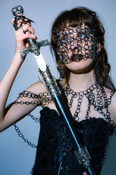 dark fantasy queen sword weapon chainmail Gothic Dark Fantasy Queen, Fantasy Shoot, Fantasy Queen, Goth Women, Gothic Makeup, Vampire Knight, Dark Elf, Dark Lips, Photoshoot Concept