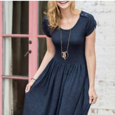 Brand: Matilda Jane Color: Navy Blue Pattern: Space Dye / Melange Material: 100% Viscose Stretchy: Yes Size: X-Small Closure: Pullover - No Zipper Sleeves: Short Cap Sleeves Style : A Line Maxi Dress - Round Neckline - Button Details - Pockets - Unlined - Casual As Seen On Joanna Gaines ** Navy Short Sleeve Casual Midi Dress, Navy Casual Maxi Dress, Navy Casual Short Sleeve Midi Dress, Casual Blue Dress With Buttons, Navy Fitted Casual Midi Dress, Navy Casual Dress With Buttons, Navy Blue Pattern, A Line Maxi Dress, Sleeves Style