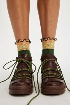 Shop our Trail Mix Shoe Boots at FreePeople.com. Boho clothing for the creative spirit- free worldwide shipping. Hiking Shoes Aesthetic, Hiking Boots Aesthetic, Winter Shoes Aesthetic, Nordic Clothing, Warm Winter Shoes, Boots Aesthetic, Shoes Aesthetic, Funky Shoes, Shoe Inspo