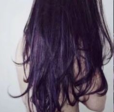 Rize Kamishiro Aesthetic, Scaramouche Long Hair, Mal Bertha, Rize Kamishiro, Dark Purple Hair, Mikan Tsumiki, Purple Highlights, Dyed Hair Inspiration, Pretty Hair Color