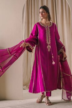 Magenta Silk with Pants Magenta Salwar Suit, Magenta Indian Outfit, Long Sleeve Pink Silk Kurta, Pink Raw Silk Palazzo Set With Sheer Dupatta, Pink Silk Kurta With Cutdana, Zari Work