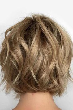 Wavy Bob Haircut, Beach Waves For Short Hair, Short Hair Waves, Wavy Bob Haircuts, Cut Hairstyles, Wavy Bob Hairstyles, Wavy Bob, Haircuts For Wavy Hair, Pigtail Hairstyles