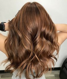 Redish Brown Hair, Brownish Red Hair, Reddish Brown Hair Color, Red Brown Hair Color, Trendy Fall Hair Color, Warm Brown Hair