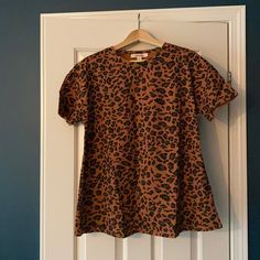 Brand New Never Worn Leopard Print T Shirt In Size Medium, Slightly Oversized Fit Casual Leopard Print T-shirt For Fall, Casual Leopard Print Crew Neck T-shirt, Leopard Print Relaxed Fit Top For Spring, Spring Leopard Print Relaxed Fit Top, Relaxed Fit Leopard Print Top For Summer, Leopard Print Relaxed Fit T-shirt With Crew Neck, Leopard Print Relaxed Fit Short Sleeve Tops, Relaxed Fit Leopard Print Tops With Short Sleeves, Leopard Print Short Sleeve Top With Relaxed Fit