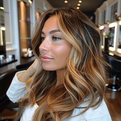 Caramel Partial Balayage, Curly Balayage Hair, Short Curly Bob Hairstyles, Shoulder Length Curls, Layered Curls, Medium Length Curly Hair, Blonde Babies, Girls Cuts