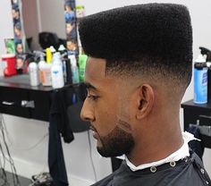 Brown Hairstyles Men, Kinds Of Haircut, Brown Hairstyles, Fresh Haircut, Latest Haircuts, Beard Hairstyle, Haircut Designs