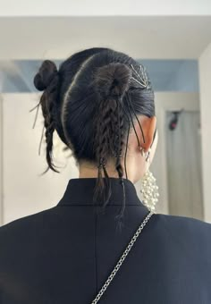 Κούρεμα Bob, Editorial Hair, Fishtail Braid, Peinados Fáciles Para Cabello Corto, Sleek Hairstyles, Aesthetic Hair, Hair Dos, Bun Hairstyles