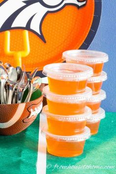 17 Of The Best Jello Shot Flavors (By Color) Orange Creamsicle Jello Shots, Creamsicle Jello Shots, Orange Creamsicle Jello, Orange Jello Shots, Creamsicle Jello, Tequila Jello Shots, Strawberry Margarita Jello Shots, Rum Jello Shots