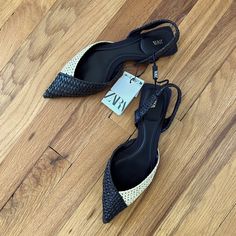 Beautiful Woven Flats From Zara. I Ordered Online Hoping These Would Work But They Are Too Big For Me. Usa Size 6.5, Euro Size 37. Summer Workwear Flats With Ankle Strap, Chic Zara Summer Flats, Woven Flats, Zara Flats, Zara Shoes, Zara Black, Black Cream, Flat Shoes Women, Loafer Flats