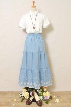 Kou Minamoto, Cottagecore Clothes, Mori Girl Fashion, Cottagecore Outfits, 20th Century Fashion, Dress Modest, Stylish Summer Outfits, Knee Highs, Cottagecore Style