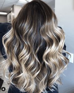 blonde-balayage Blond Bayalage, Hairstyles For Work, Baylage Hair, Balayage Hair Dark