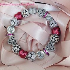 Sometimes classic is best, like hearts and flowers. A beauty like this would… Pandora Bracelet Ideas, Hearts And Flowers, Pandora Beads, Jewelry Drawing, Popular Jewelry