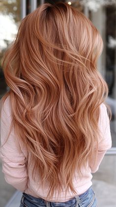 Pink Hair Color Ideas for Tan SkiN Peach Hair Color Rose Gold, Rose Beige Hair, Hair Color Ideas Pink, Peachy Pink Hair, Hair Color For Tan Skin, Apricot Hair, Natural Hair Colors, Pink Curls, Peach Hair Colors