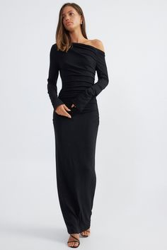 Reyna Maxi Dress - Black Black Jersey Dress Outfit, Jersey Dress Outfit, Black Jersey Dress, Off Shoulder Neckline, Long Sleeve Knit Tops, Long Sleeve Midi Dress, Event Dresses, Jeans For Sale, Long Black