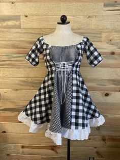 Gingham babydoll with corseting waist and eyelet ruffle trim. Kate Dress, Different Dresses, How To Sew, Sewing Inspiration, Ruffle Trim, Satin Dresses, Sundress, Gingham, Fashion Dresses