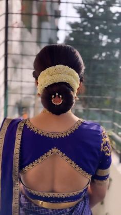 Golden Blouse Designs, Exclusive Blouse Designs, Exclusive Saree Blouse Designs, Simple Saree Designs, Traditional Blouse Designs