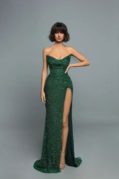 Matric Dance Dresses, Classy Prom, Prom Dress Evening, Prom Girl Dresses, Classy Prom Dresses, Green Mermaid, Lace Side, Prom Dress Inspiration, Cute Prom Dresses