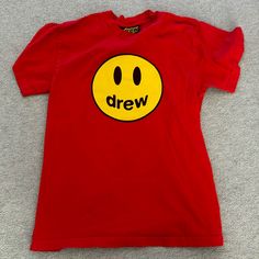 Hard To Still Find. Never Worn. Fun Red Top With Screen Print, Fun Red Screen Print Top, Red Relaxed Fit Top, Fun Style, Drew House, Woman Drawing, Red Tshirt, Tshirt Colors, Red Yellow, Womens Tops