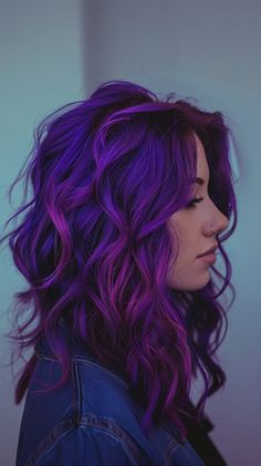 40 Prettiest Purple Hair Color Ideas To Make Your Hair Pop Bright Purple Hair, Purple Hair Color Ideas, Purple Hair Color, Lavender Hair Colors, Magenta Hair, Purple Ombre Hair