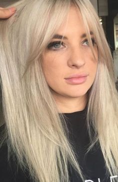 Platinum Silver Hair Color, Long Shag Haircut, Platinum Blonde Hair Color, Blond Balayage, Blonde Hair With Bangs, Balayage Blonde, Silver Hair Color, Long Bangs