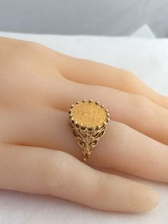 Gold Coin Jewelry, Gold Coin Ring, Unique Gold Jewelry Designs, Mexican Peso, Indian Bridal Jewelry Sets, Modern Gold Jewelry, Gold Pendant Jewelry, Gold Rings Fashion, Gold Ring Designs