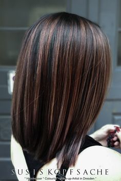 Dark Brown Hair With Subtle Highlights, Short Black Hair With Highlights, Jj Hair, Highlights For Dark Brown Hair, Brown Hair Looks, Brunette Hair With Highlights, Balayage Hair Dark, Dark Hair With Highlights, Fall Hair Color For Brunettes