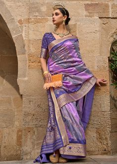 This luxurious printed Patola Saree is every women's dream. With carefully selected designs in vibrant colors, you can't go wrong with this choice. --------------------------------- S A R E E ● D E T A I L S --------------------------------- ● Fall and Edging : Done ● Tassel : See in Option ● Petticoat : On request Extra Charges ● Drapping Saree (Ready to wear) : On Request Extra Charges ● Blouse : Matching Unstitched Piece (See in option) ● Occasion : Wedding, Party, Festive, Function ● Type: Bollywood ● Includes : 1 Saree, 1 Blouse Piece ● Saree length : 5.5 meter ● Blouse piece : 0.8 meter ● Wash Instruction:- Dry Clean Only Premium quality Product with Fine Finishing 🎁      Gift for Women This lovely Weaving Silk Saree makes for a fantastic gift for your special and loved ones on thei Casual Engagement Party, Drapping Saree, Saree Designer Blouse, Saree For Wedding, Reception Saree, Fancy Saree, Saree Designer, Sarees Collection, Latest Sarees