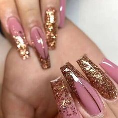 Nails With Glitter, Ballet Nails, Gold Nail Designs, Manicure Tips, Manicure Diy, Coffin Press On Nails, Nail Forms, Manicures Designs