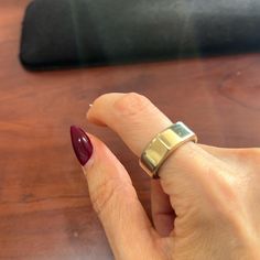 In Great Condition. With Minor Scratches. Works Perfectly Well. Have Never Worn In Water. Selling Bc I Would Like To Get The Gen4 Model. Love This Ring. It’s A Size 7 In Oura Measurement, Normally I’m A Size 6 For My Index Finger. Gold Oura Ring Gold, Oura Ring, Index Finger, In Water, Love This, Size 7, Size 6, Women Accessories, Ring