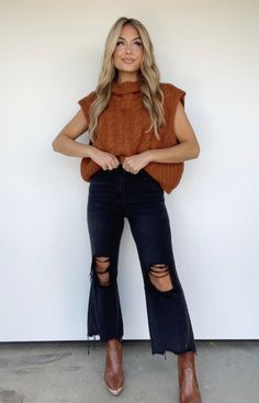 Lane 201, Crop Flare, Junior Fashion, Cropped Flares, Denim Flares, Fall Fashion Outfits, Mom Outfits