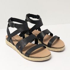 Lucky Brand Glaina Strappy Sandals For Women In New Condition. Ships In The Original Shoe Box. - Leather Upper - Adjustable Buckle Closure Black Strappy Wedge Sandals For Vacation, Black Medium Width Sandals For The Beach, Lucky Brand Shoes, Sandals For Women, Sandals Black, Brand Shoes, Strappy Sandals, Shoe Box, Black Sandals