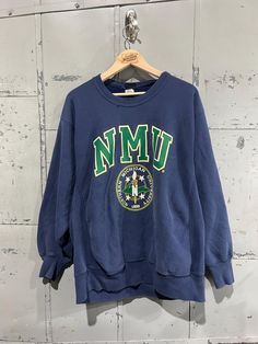 distressed condition perfectly worn  Tagged XL 25" pit to pit  29" top to bottom 23" Sleeve length from collar to cuff Northern Michigan University, Clothes Tag, College Crewneck, Michigan University, Fitting Clothes, Football Sweatshirt, College Sweatshirt, Collared Sweatshirt, Zippered Sweater